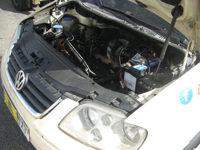 VOLKSWAGEN TOURAN 1.9 TDI 105CV DSG 7 PLAZAS