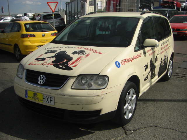 VOLKSWAGEN TOURAN 1.9 TDI 105CV DSG 7 PLAZAS