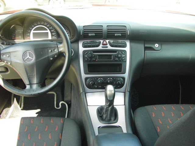 MERCEDES BENZ C-180 KOMPRESOR 1.8 143CV GASOLINA