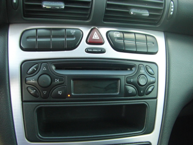 MERCEDES BENZ C-180 KOMPRESOR 1.8 143CV GASOLINA