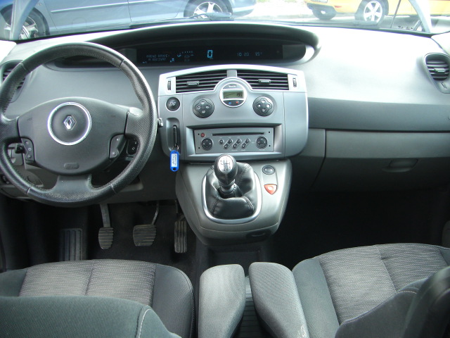 RENAULT MEGANE SCENIC 1.5 DCI 107CV