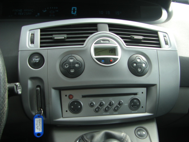 RENAULT MEGANE SCENIC 1.5 DCI 107CV