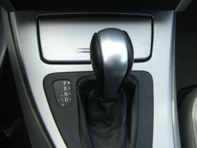 BMW 320D TOURING 2.0 136CV