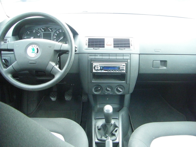 SKODA FABIA SEDAN 1.4 TDI 75CV