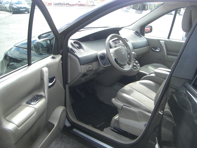 RENAULT GRAND SCENIC 1.9 TDI 130CV 7 PLAZAS