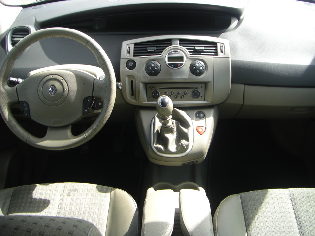 RENAULT GRAND SCENIC 1.9 TDI 130CV 7 PLAZAS