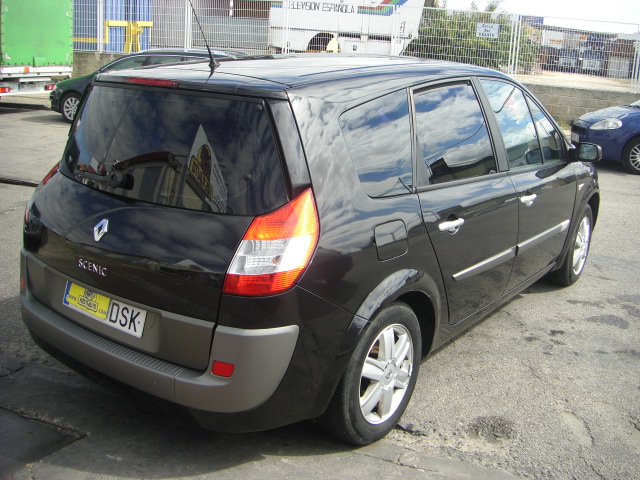 RENAULT GRAND SCENIC 1.9 TDI 130CV 7 PLAZAS