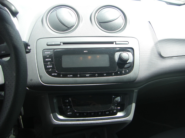 SEAT IBIZA 1.4 I 85CV GASOLINA