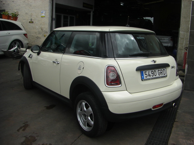 MINI ONE 1.6 D 90CV