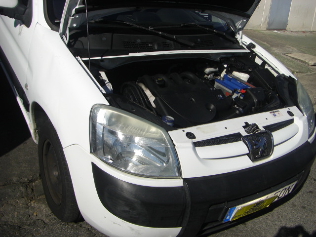 PEUGEOT PARTNER 1.9 HDI 70CV 5 PLAZAS