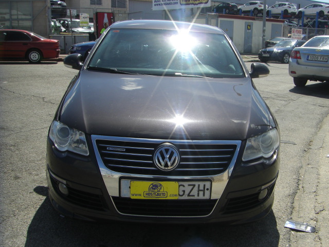 VOLKSWAGEN PASSAT 1.6 TDI 105CV BLUEMOTION