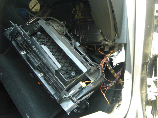 VOLKSWAGEN PASSAT 1.6 TDI 105CV BLUEMOTION