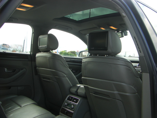 AUDI A-8 4.2 GASOLINA QUATTRO 335CV AUTOMATICO