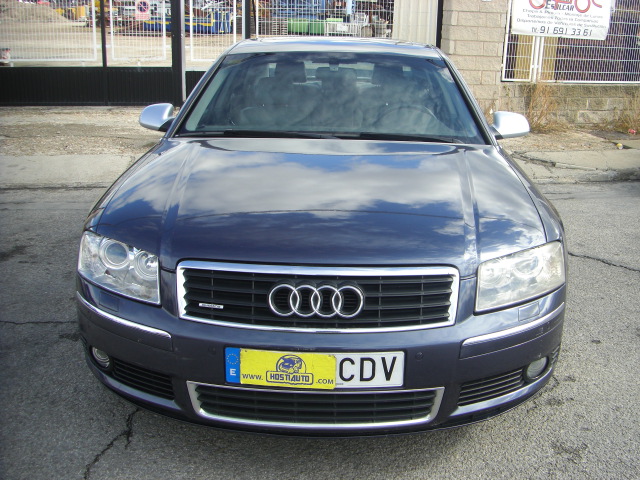 AUDI A-8 4.2 GASOLINA QUATTRO 335CV AUTOMATICO