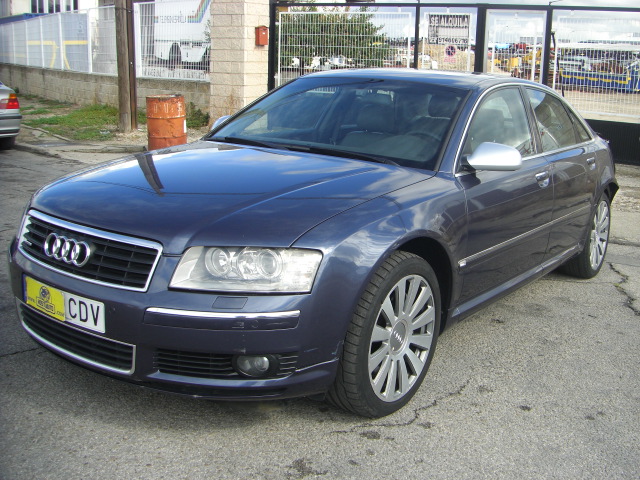 AUDI A-8 4.2 GASOLINA QUATTRO 335CV AUTOMATICO
