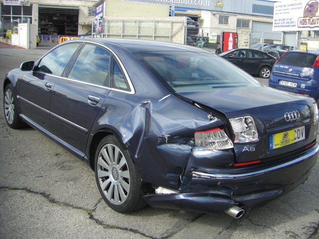 AUDI A-8 4.2 GASOLINA QUATTRO 335CV AUTOMATICO