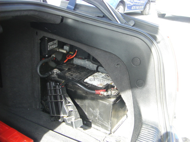 AUDI A-8 4.2 GASOLINA QUATTRO 335CV AUTOMATICO