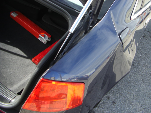 AUDI A-8 4.2 GASOLINA QUATTRO 335CV AUTOMATICO