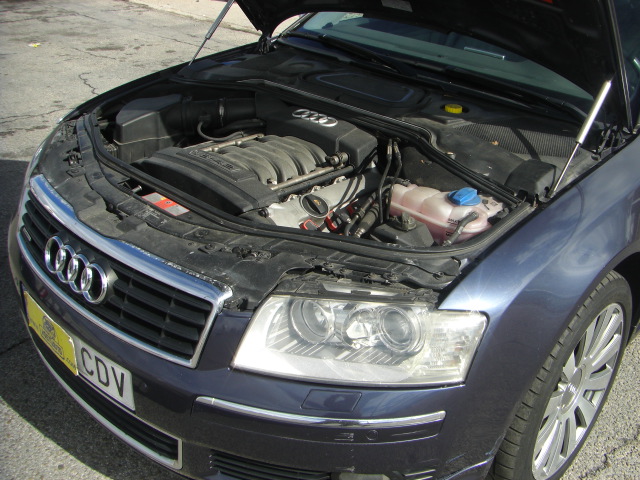 AUDI A-8 4.2 GASOLINA QUATTRO 335CV AUTOMATICO