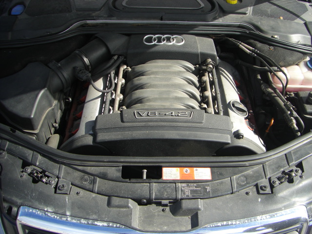 AUDI A-8 4.2 GASOLINA QUATTRO 335CV AUTOMATICO