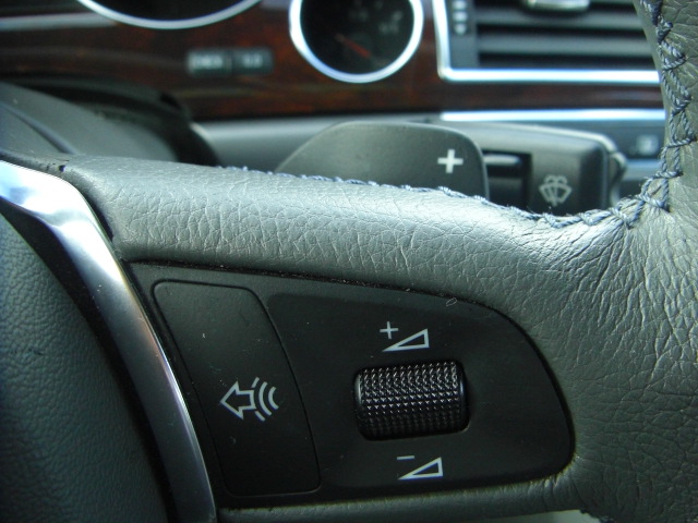 AUDI A-8 4.2 GASOLINA QUATTRO 335CV AUTOMATICO