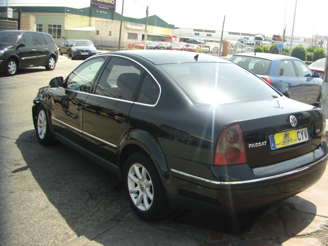VOLKSWAGEN PASSAT 1.9 TDI 130CV AUTOMATICO