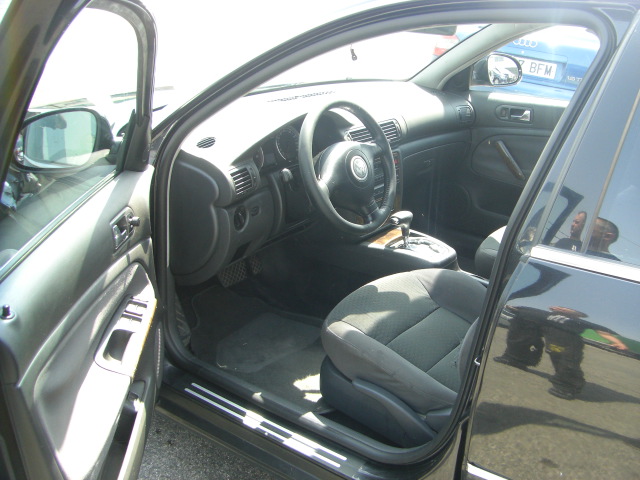 VOLKSWAGEN PASSAT 1.9 TDI 130CV AUTOMATICO