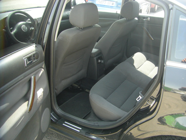 VOLKSWAGEN PASSAT 1.9 TDI 130CV AUTOMATICO