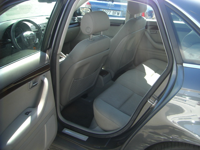 AUDI A4 QUATTRO 2.0 TDI 140CV