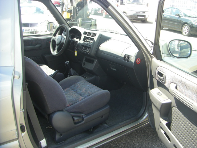 TOYOTA RAV4 2.0 GASOLINA 128CV