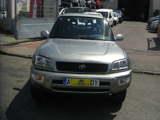 TOYOTA RAV4 2.0 GASOLINA 128CV