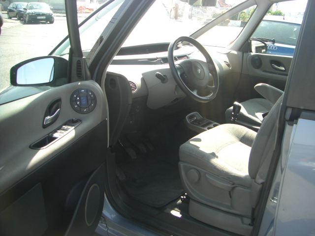 RENAULT ESPACE 2.2 DCI 150CV 7 PLAZAS