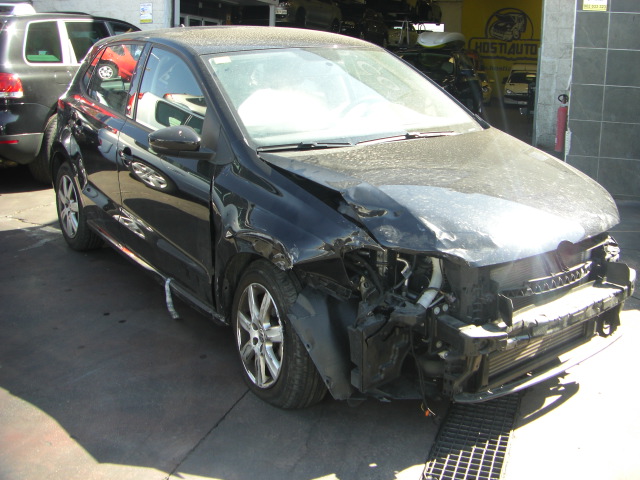 VOLKSWAGEN POLO 1.6 TDI 90CV AUTOMATICO