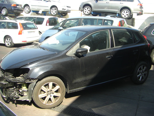 VOLKSWAGEN POLO 1.6 TDI 90CV AUTOMATICO
