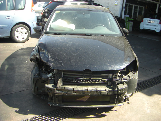 VOLKSWAGEN POLO 1.6 TDI 90CV AUTOMATICO