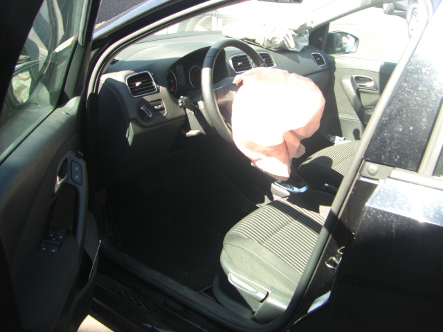 VOLKSWAGEN POLO 1.6 TDI 90CV AUTOMATICO