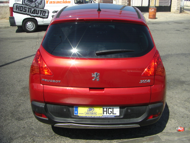 PEUGEOT 3008 1.6 HDI 110CV