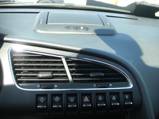 PEUGEOT 3008 1.6 HDI 110CV