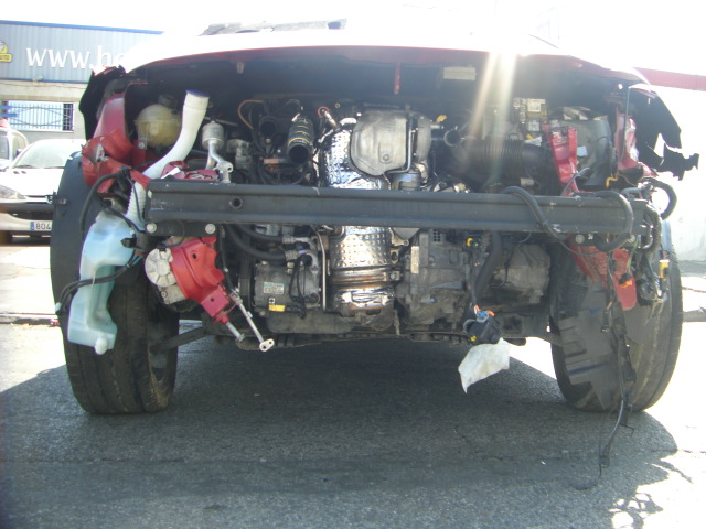 PEUGEOT 3008 1.6 HDI 110CV