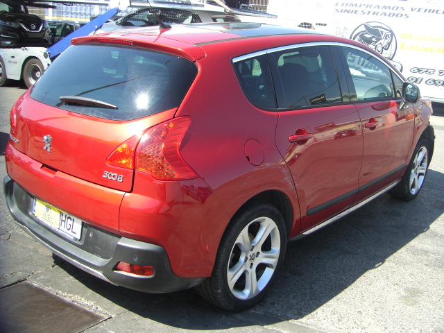 PEUGEOT 3008 1.6 HDI 110CV