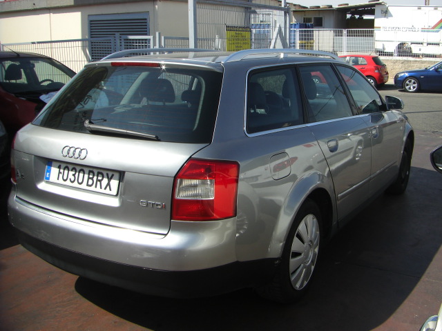 AUDI A4 AVANT 1.9 TDI 130CV