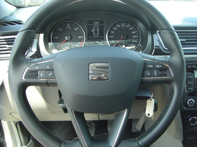 SEAT TOLEDO 1.6 TDI STYLE 105CV