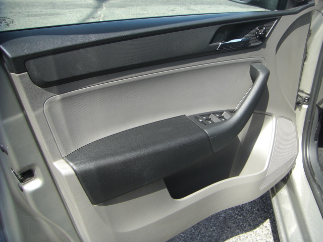 SEAT TOLEDO 1.6 TDI STYLE 105CV