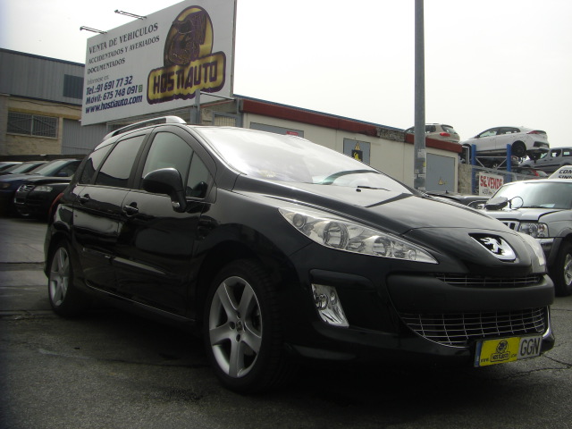 PEUGEOT 308 SW PREMIUN 1.6 HDI 110CV 7 PLAZAS