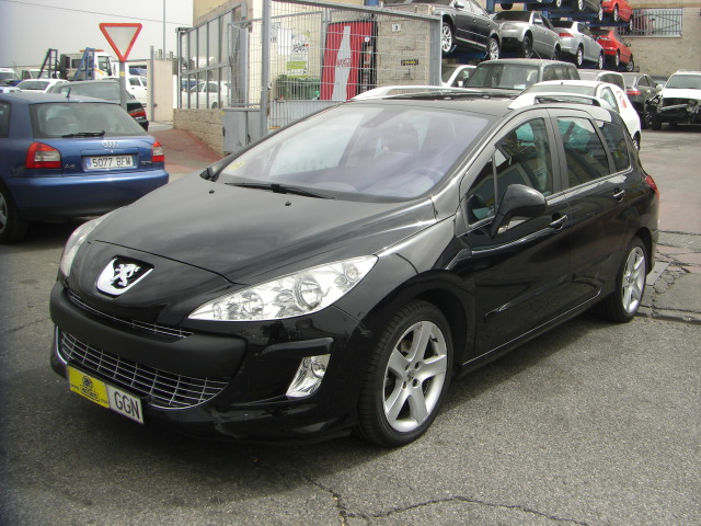 PEUGEOT 308 SW PREMIUN 1.6 HDI 110CV 7 PLAZAS