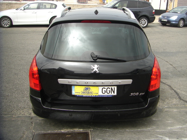 PEUGEOT 308 SW PREMIUN 1.6 HDI 110CV 7 PLAZAS