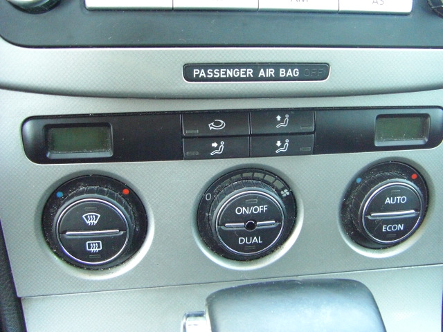 VOLKSWAGEN PASSAR VARIANT 2.0 TDI 140CV DSG