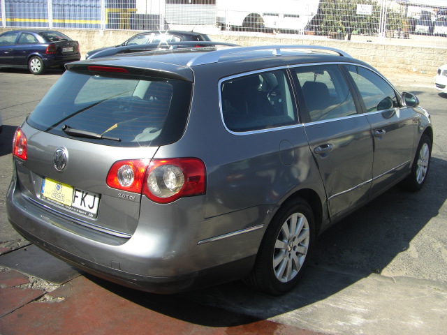 VOLKSWAGEN PASSAR VARIANT 2.0 TDI 140CV DSG