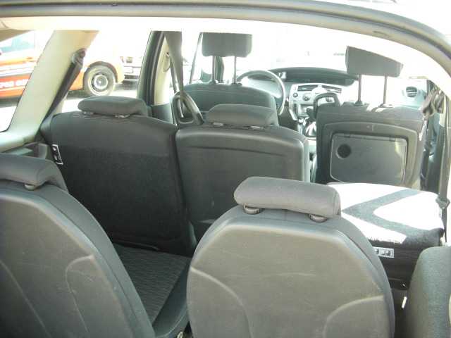 RENAULT GRAND SCENIC 1.9 DCI 130CV 7 PLAZAS AUTOMATICA