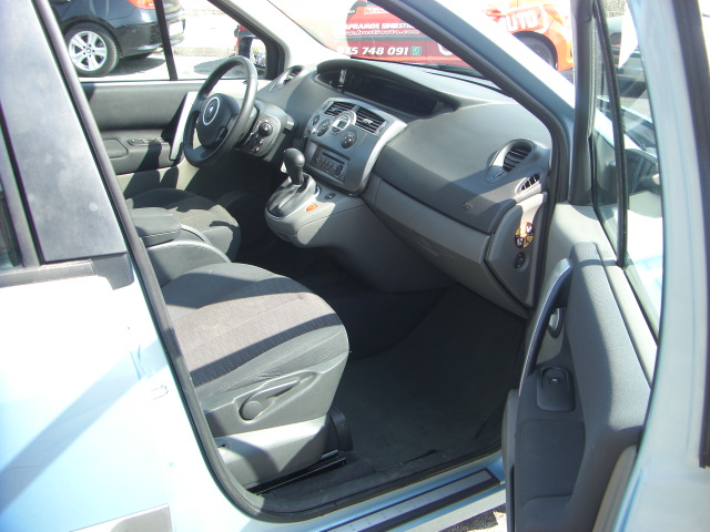 RENAULT GRAND SCENIC 1.9 DCI 130CV 7 PLAZAS AUTOMATICA